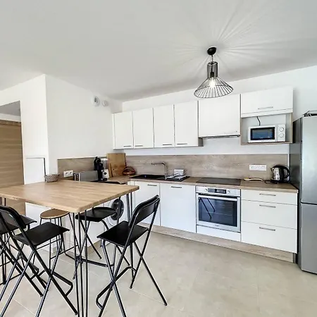T3 Dans Neuve Apartment *